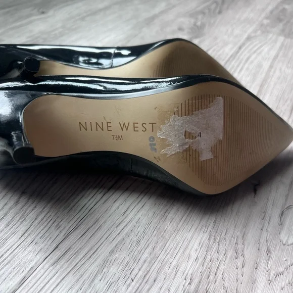 Nine West Pumps - Picture 4 of 5